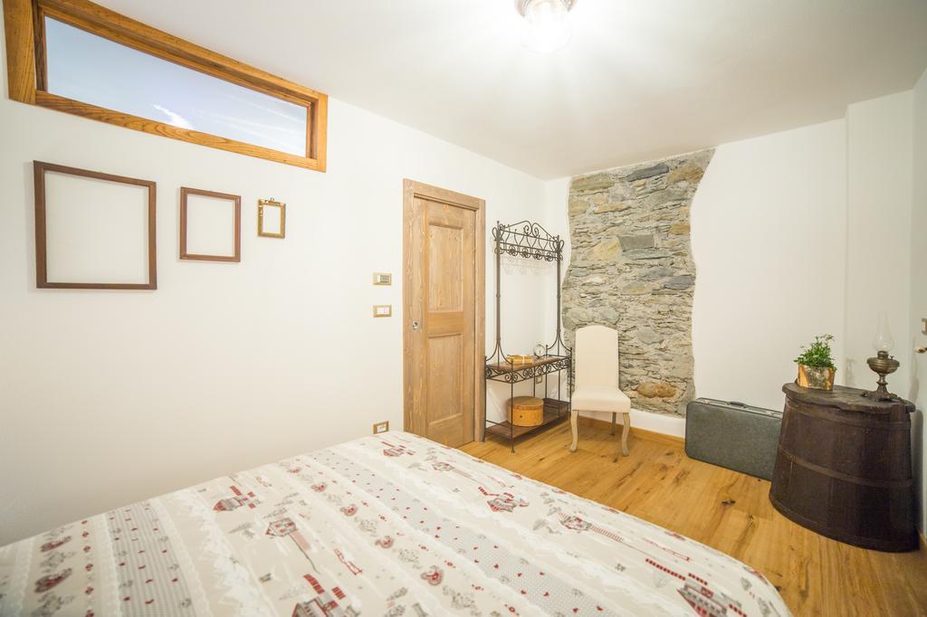 B&B Ca' La Vedescia Teglio Room photo